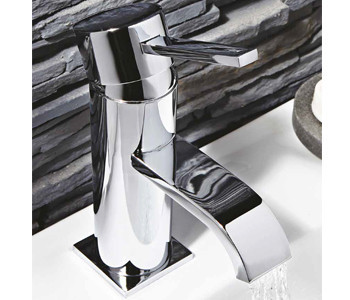 Iona Luxo Bathroom Tap Collection